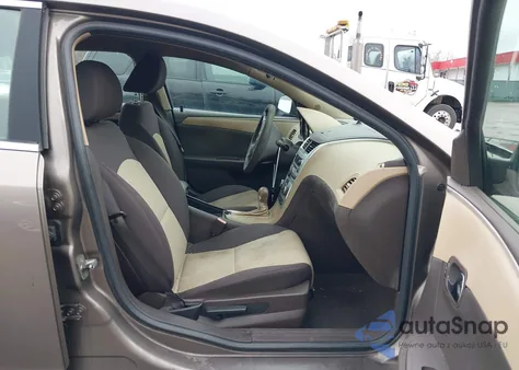 2010 Chevrolet Malibu Ls from USA, damaged, VIN 1G1ZA5EB5AF272191